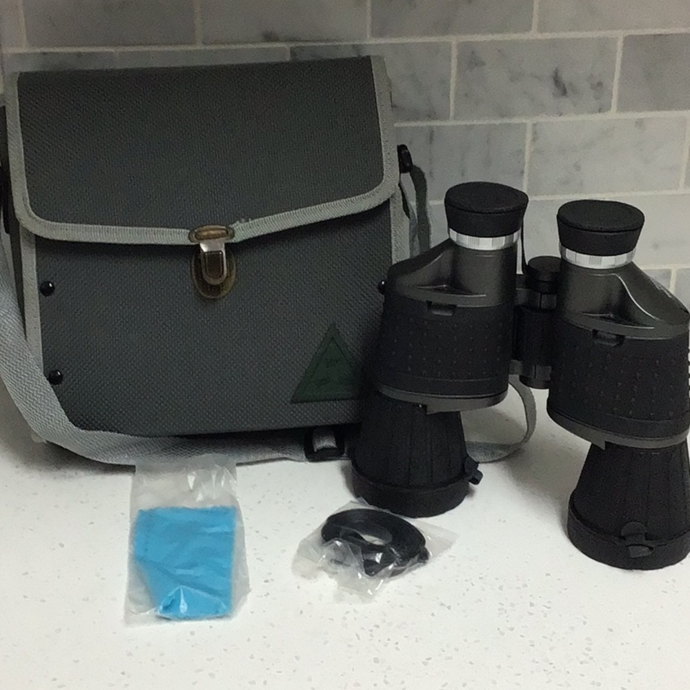 Gingingin Binoculars